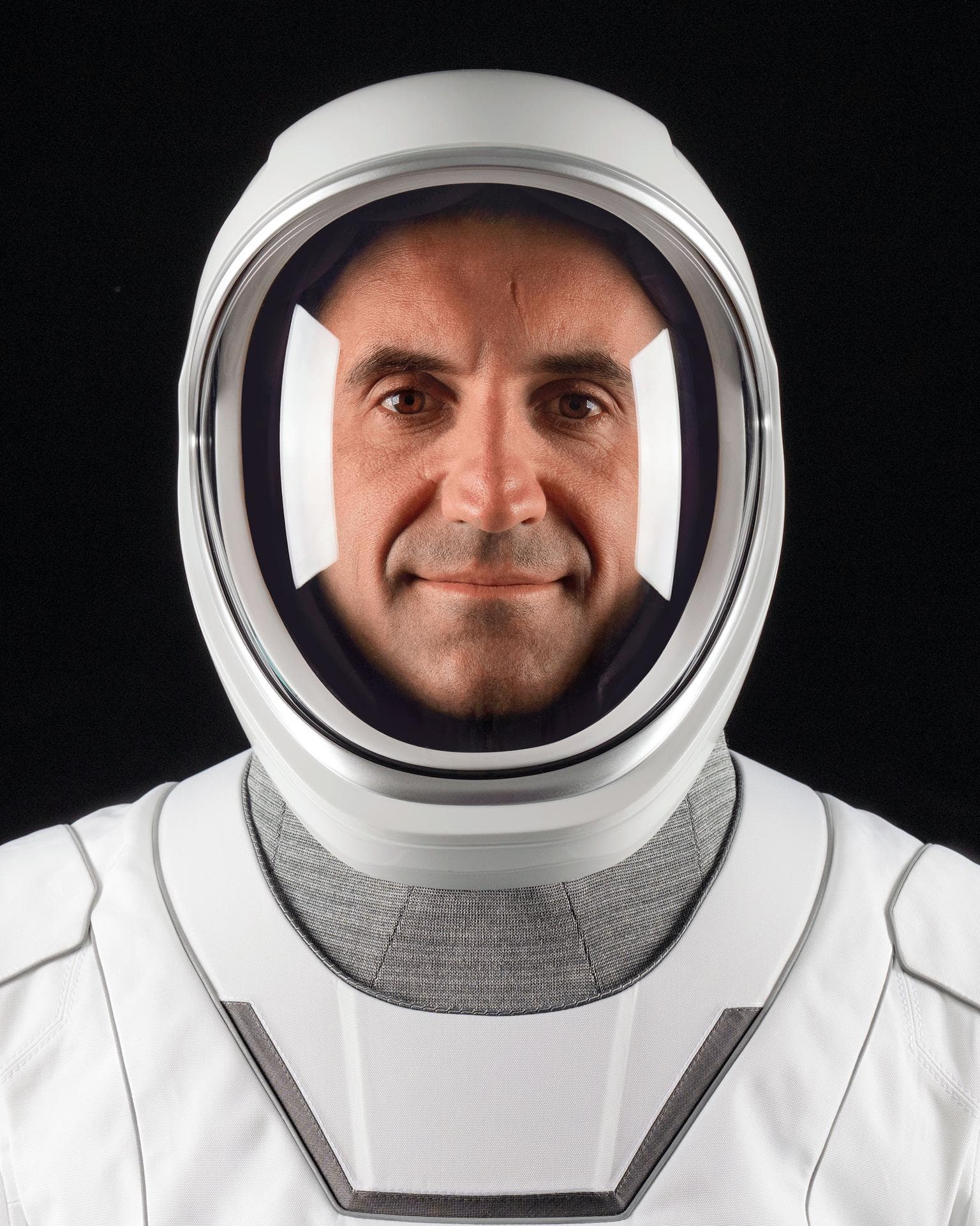 Official NASA portrait of Sergey Teteryatnikov